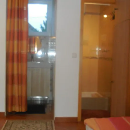 Πανσιόν Brigitta Vendeghaz *